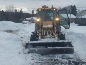 убрать снег трактором в Пушкино